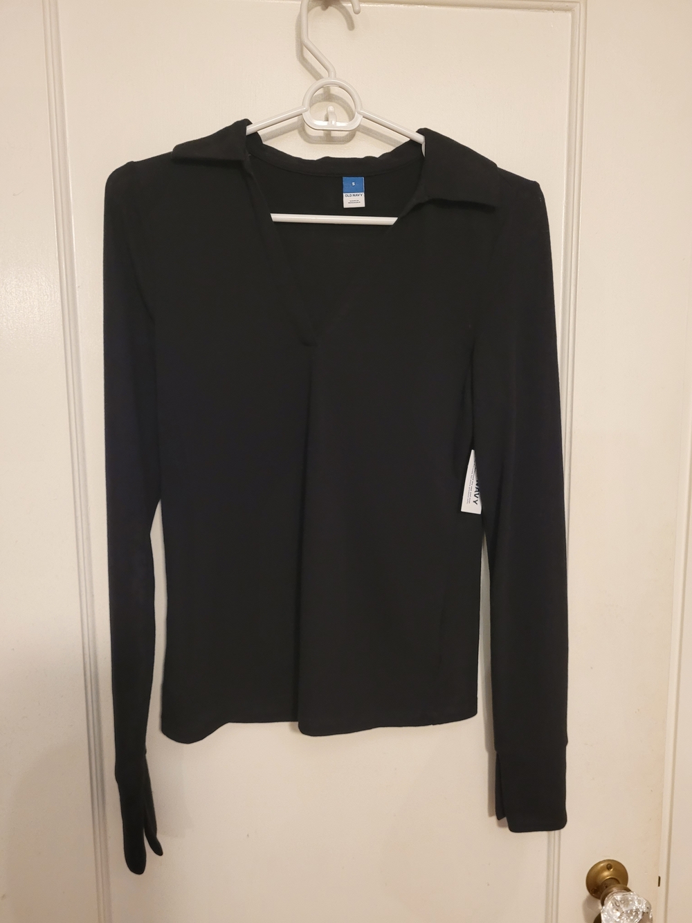 Old Navy V-Neck Long Sleve Polo Top - NWT